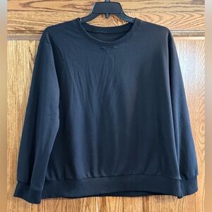 Women’s Black Crewneck Sweatshirt